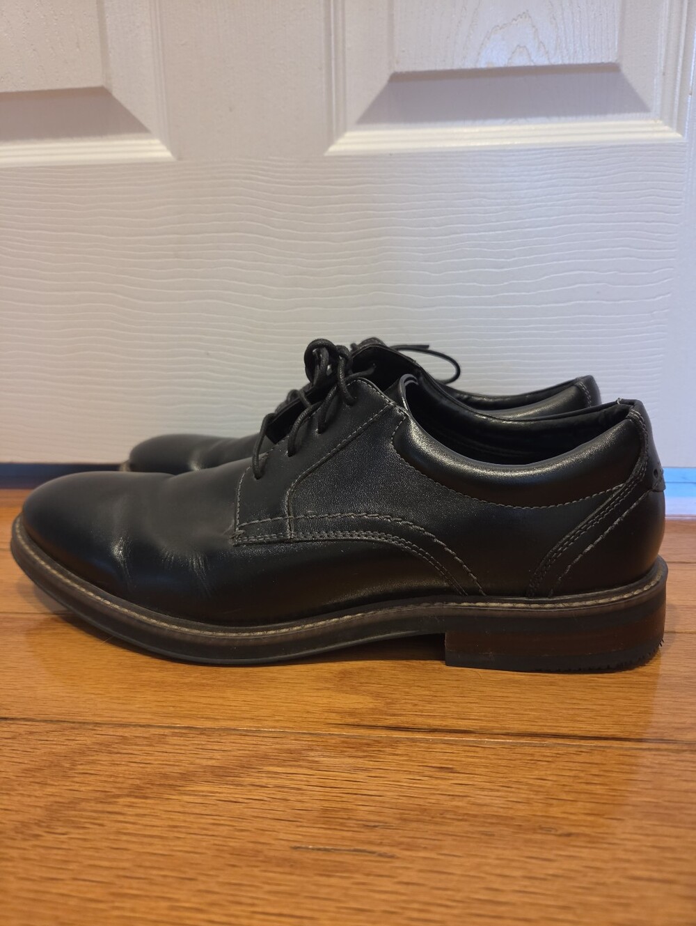 Men's Black Leather Lace-Up Dress Shoes